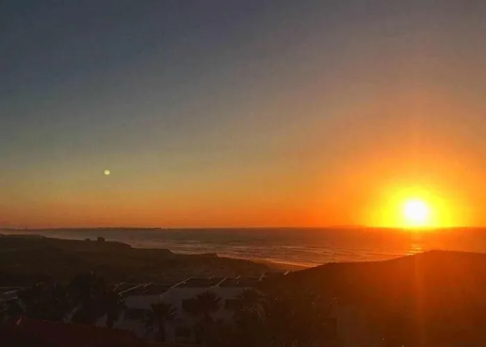 Fantastico T2 Vista Mar E Golfe E Terraco Privado C5 アパート